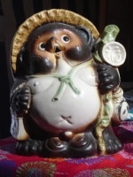 Un tanuki (chien viverrin)