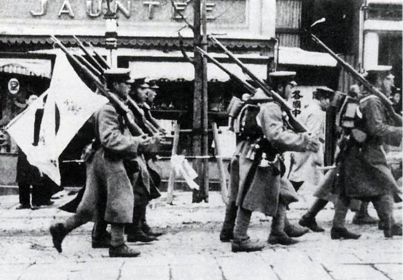 Incident du 26 février 1936: Les troupes rebelles rentrent dans leurs casernes